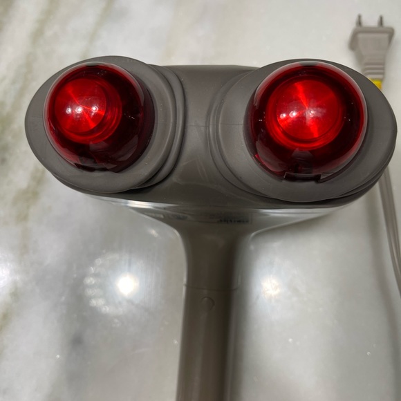 NWOT Homedics muscle massager with heat programmer feature. - Picture 2 of 8